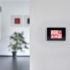 écran tactile DPBRLCD01 dans un intérieur de maison design